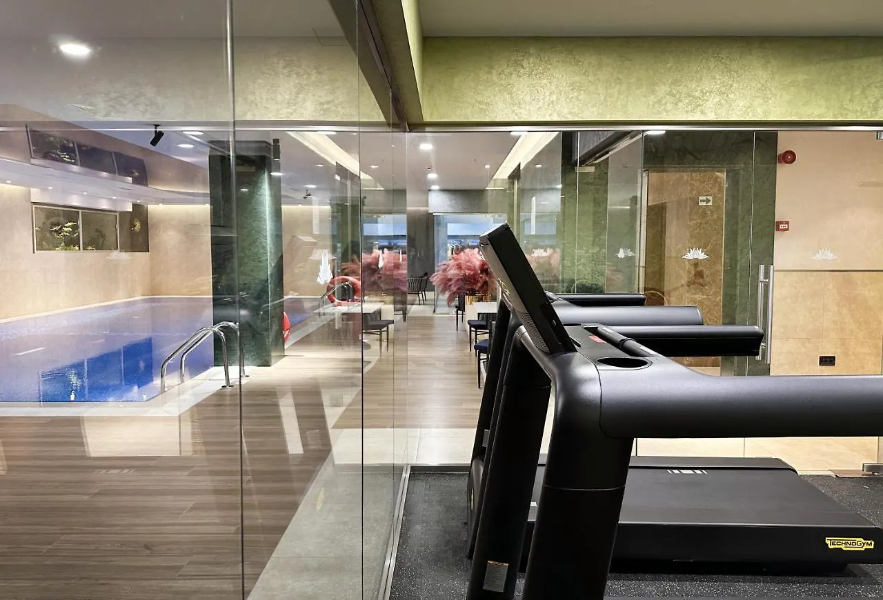Marjan Plaza Hotel Tbilisi 4*,  Gruzja