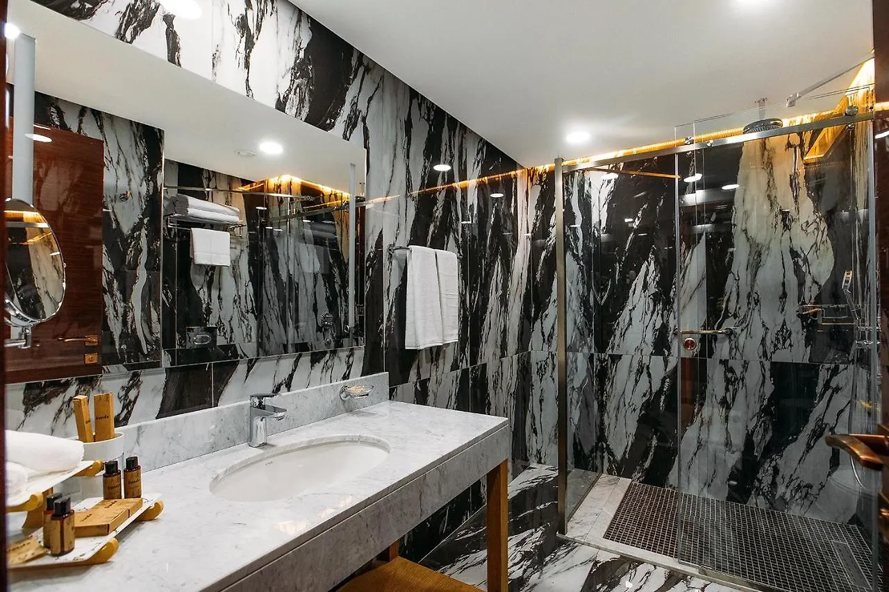 ****  Marjan Plaza Hotel تبليسي جورجيا