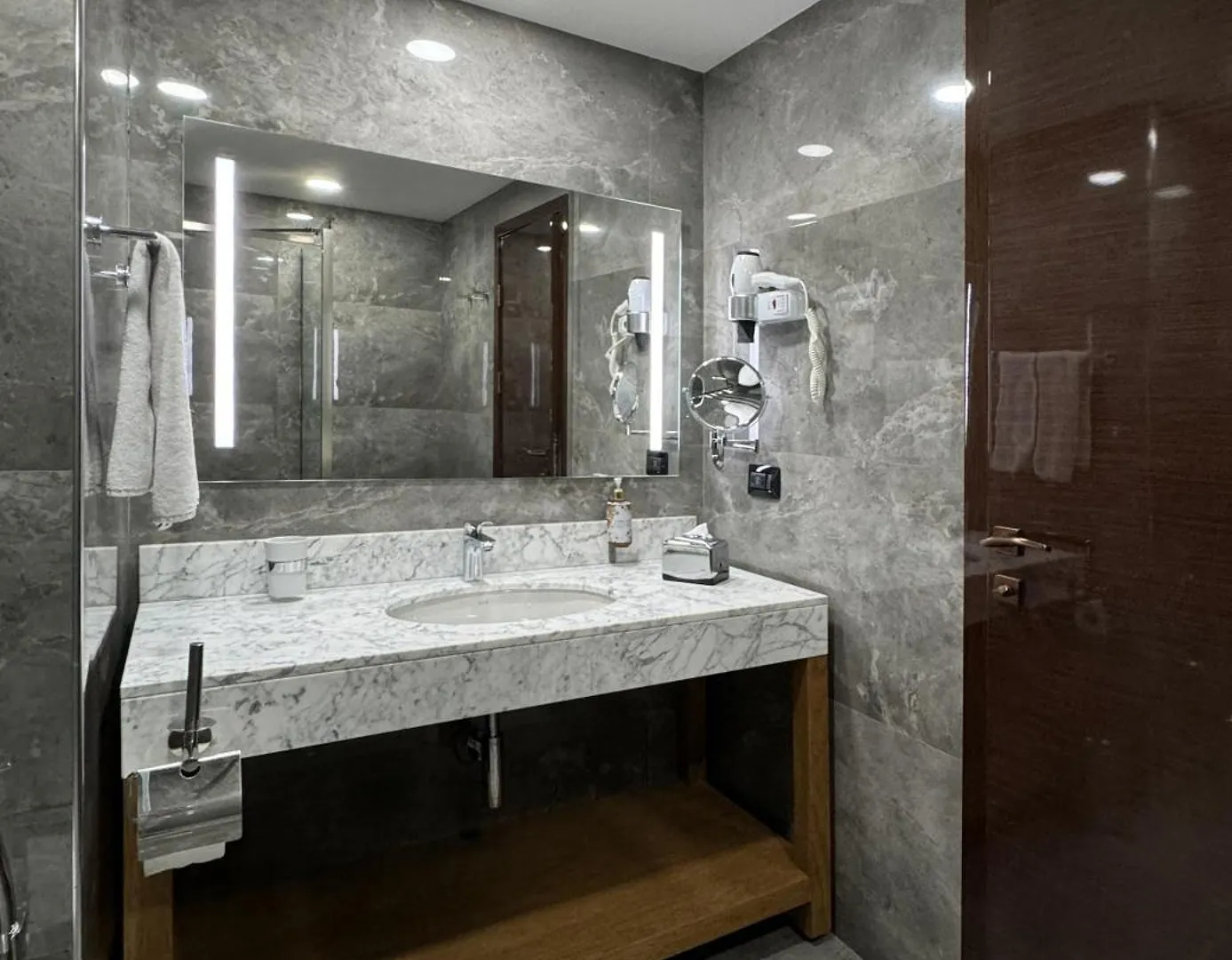 Marjan Plaza Hotel تبليسي