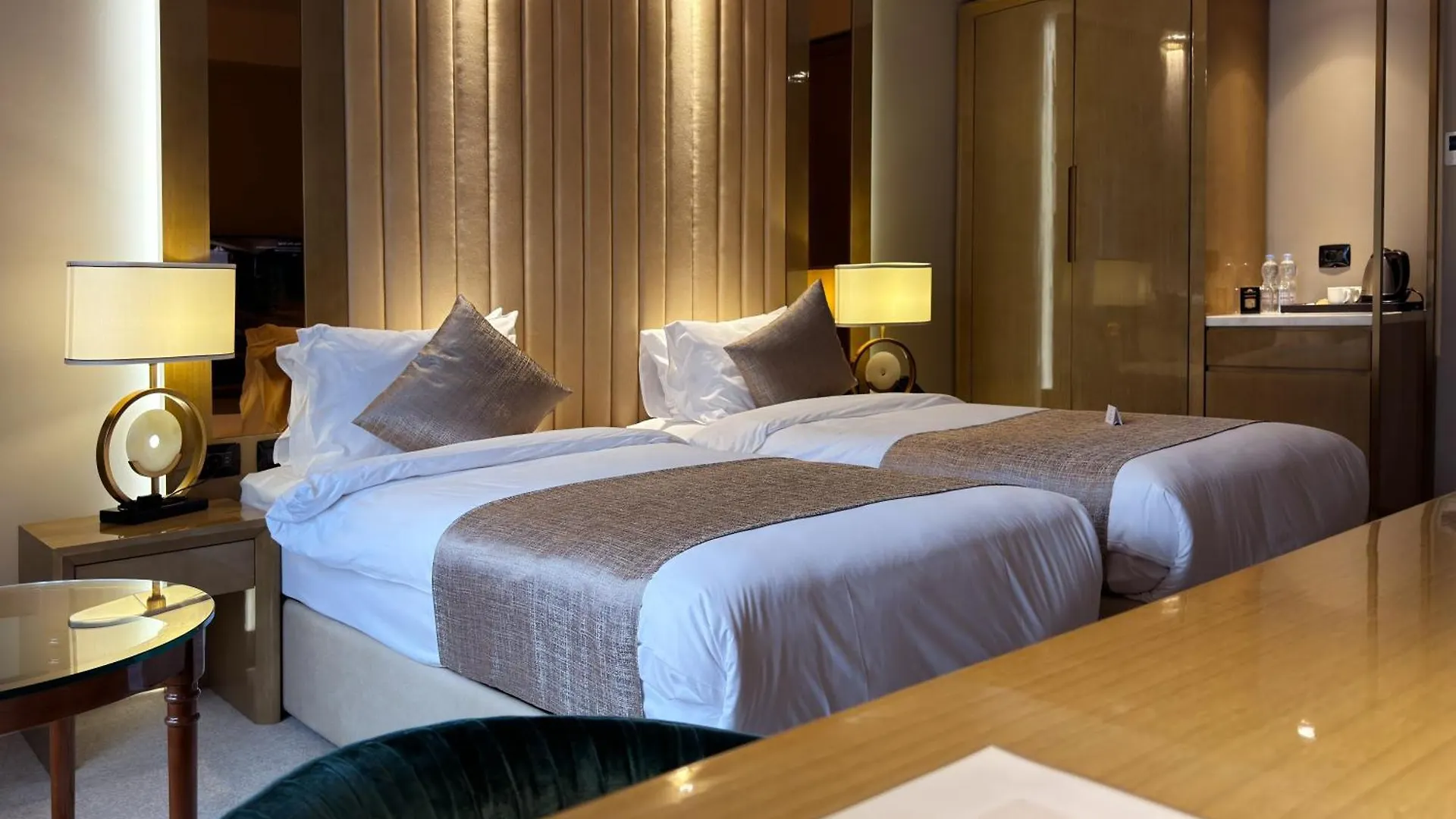 Marjan Plaza Hotel تبليسي